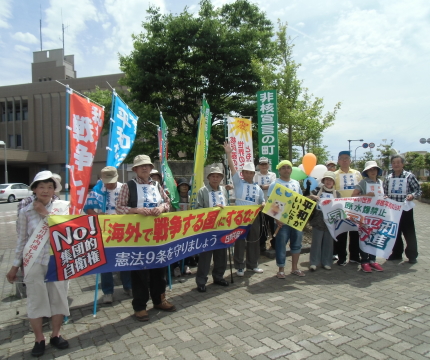 2015.6.8 志賀町　非核宣言塔前　記念撮影